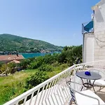Apartament Peco
