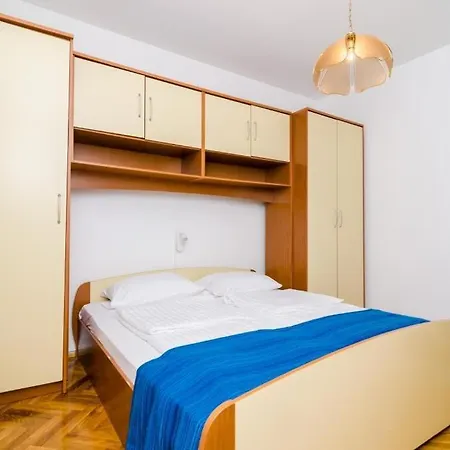 Apartment Peco Mokosica