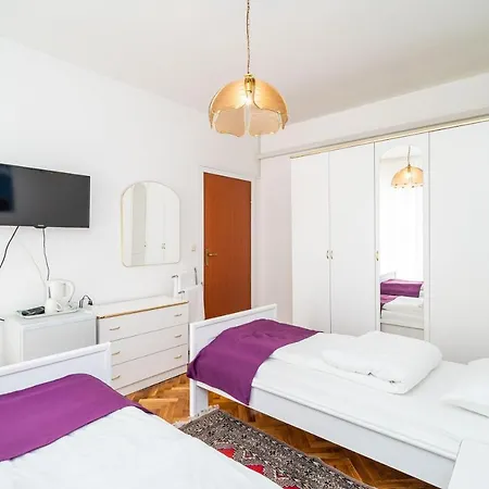 Peco Apartment